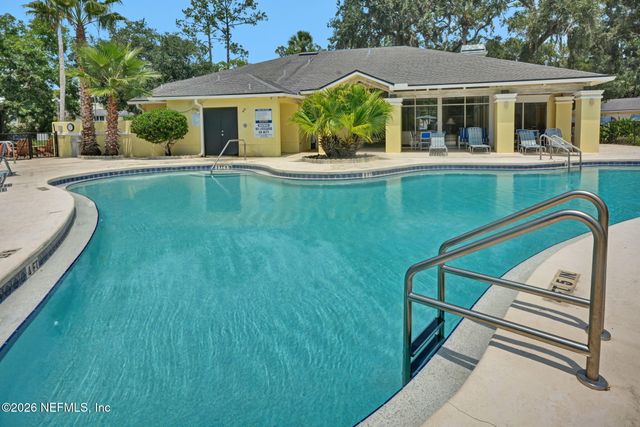 1800 THE GREENS Way 107, Jacksonville Beach, FL 32250