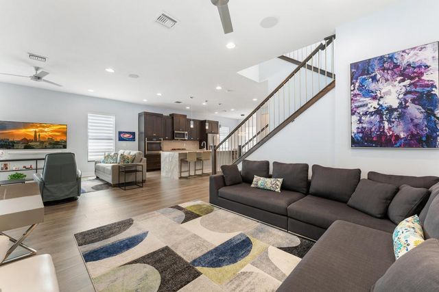 13228 Machiavelli Way, Palm Beach Gardens, FL 33418