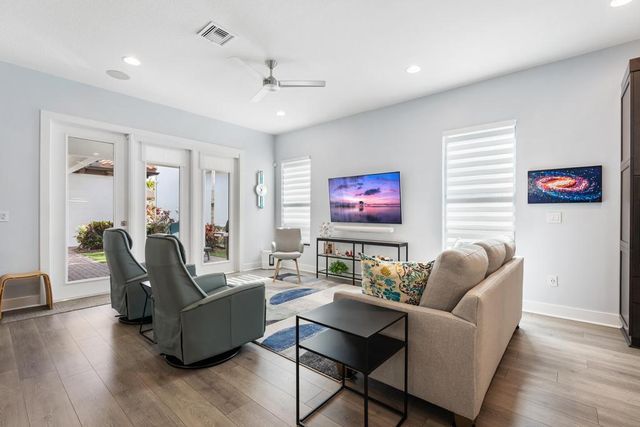 13228 Machiavelli Way, Palm Beach Gardens, FL 33418