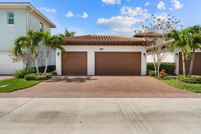 13228 Machiavelli Way, Palm Beach Gardens, FL 33418