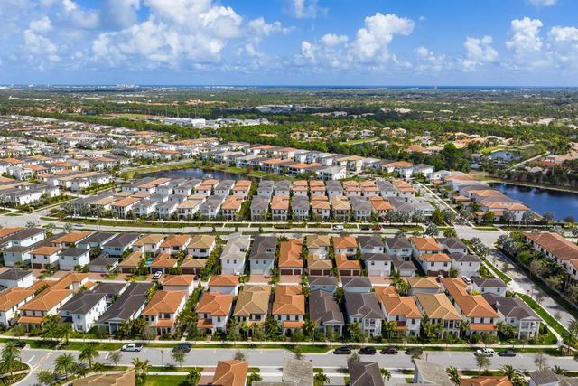 13228 Machiavelli Way, Palm Beach Gardens, FL 33418