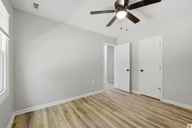3230 Minnich Ave, Paducah, KY 42001