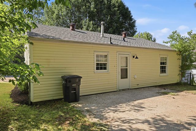 3230 Minnich Ave, Paducah, KY 42001