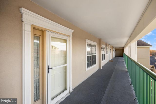 6072 MAIN ST, Voorhees, NJ 08043