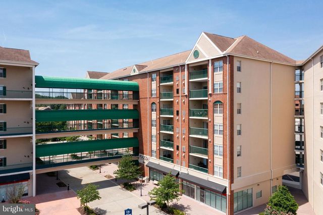 6072 MAIN ST, Voorhees, NJ 08043