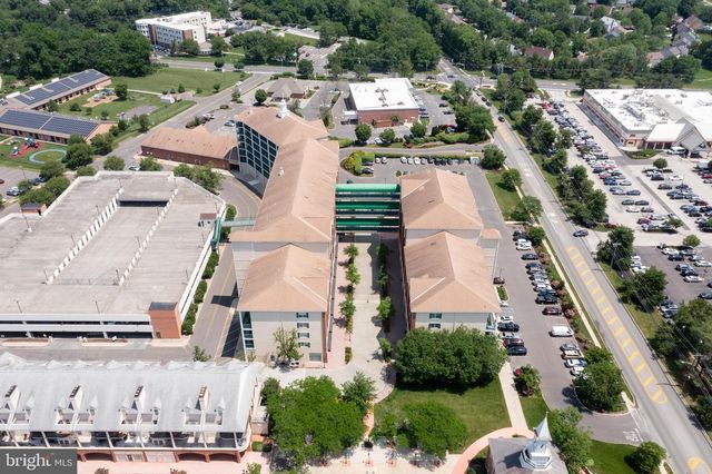 6072 MAIN ST, Voorhees, NJ 08043