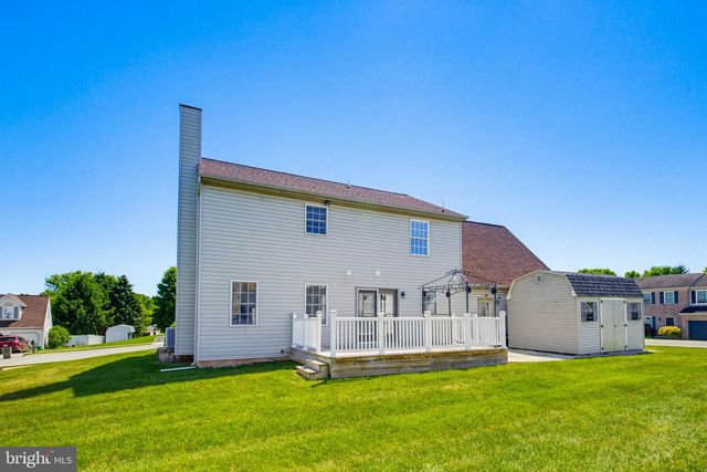 1802 MICHELLE DR, York, PA 17408