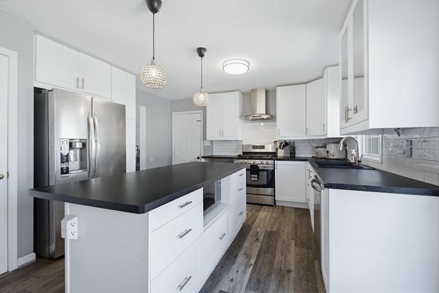 1802 MICHELLE DR, York, PA 17408