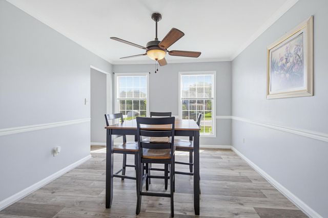 1802 MICHELLE DR, York, PA 17408