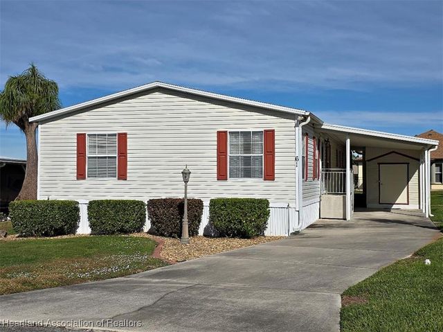 61 Pinecrest Street, Lake Placid, FL 33852