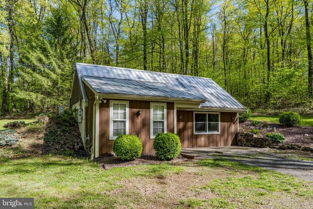 1522 HILLTOP RD, Mohnton, PA 19540