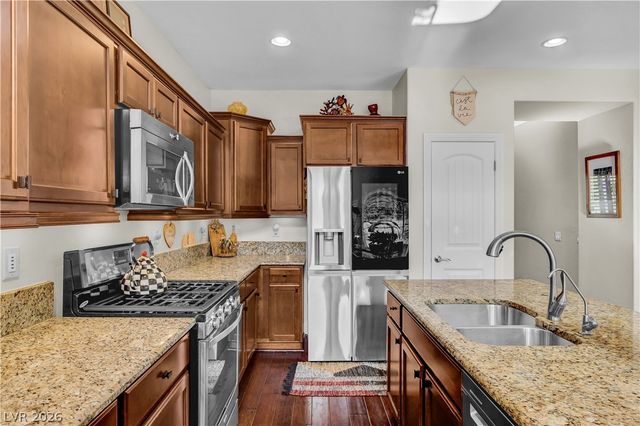 10697 Acacia Park Place, Las Vegas, NV 89135