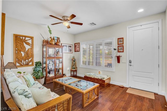 10697 Acacia Park Place, Las Vegas, NV 89135