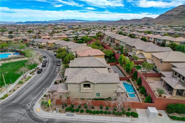 10697 Acacia Park Place, Las Vegas, NV 89135