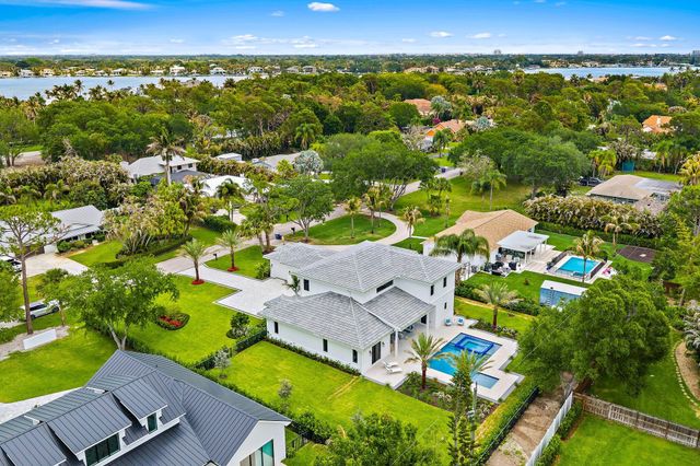 5634 Shirley Drive, Jupiter, FL 33458