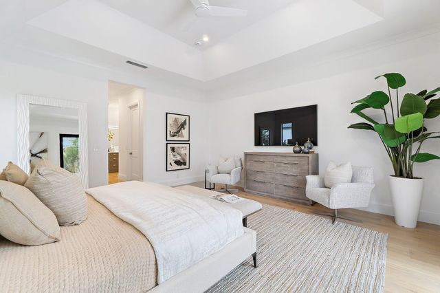 5634 Shirley Drive, Jupiter, FL 33458