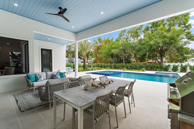 5634 Shirley Drive, Jupiter, FL 33458