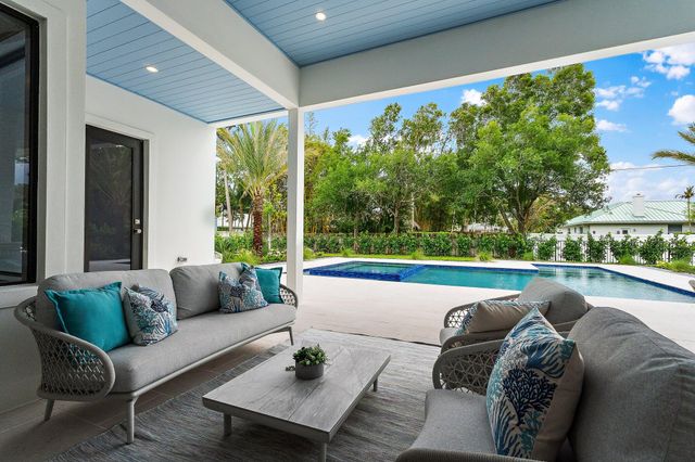 5634 Shirley Drive, Jupiter, FL 33458