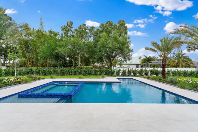 5634 Shirley Drive, Jupiter, FL 33458
