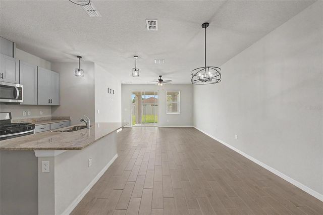 5435 BUNGALOW GROVE COURT, Palmetto, FL 34221
