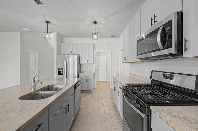 5435 BUNGALOW GROVE COURT, Palmetto, FL 34221