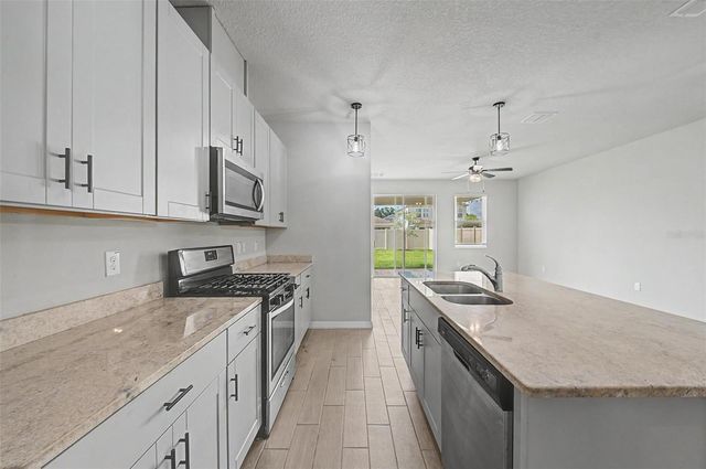 5435 BUNGALOW GROVE COURT, Palmetto, FL 34221