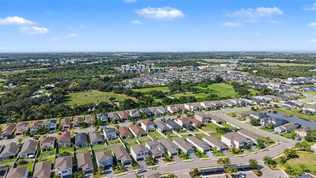 5435 BUNGALOW GROVE COURT, Palmetto, FL 34221