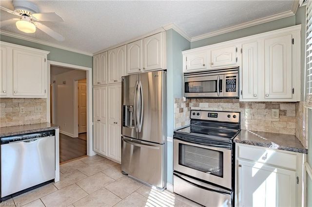 1056 Gales Avenue, Winston-salem, NC 27106