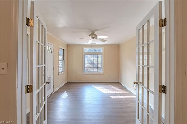 1056 Gales Avenue, Winston-salem, NC 27106