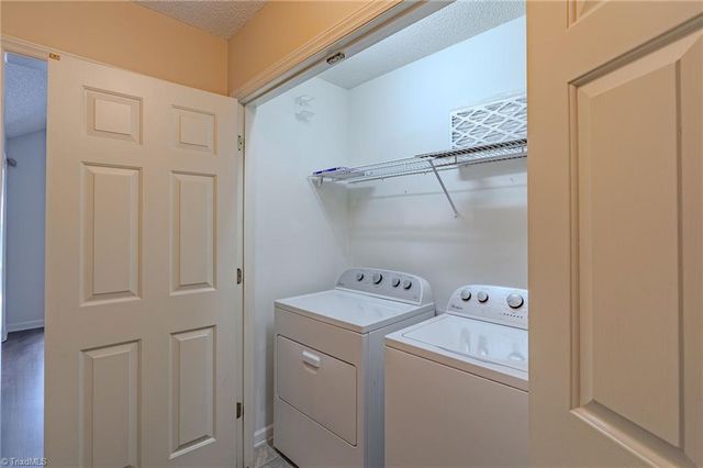 1056 Gales Avenue, Winston-salem, NC 27106