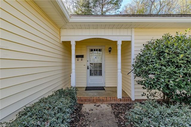 1056 Gales Avenue, Winston-salem, NC 27106