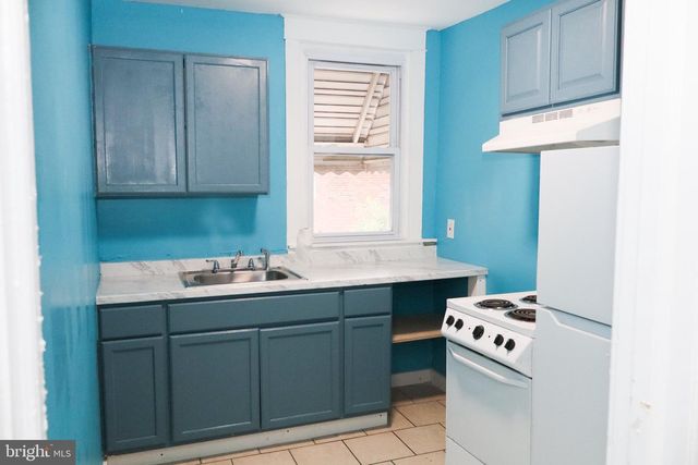 6630 DOREL ST, Philadelphia, PA 19142