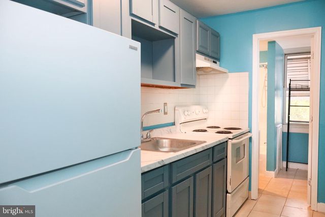6630 DOREL ST, Philadelphia, PA 19142