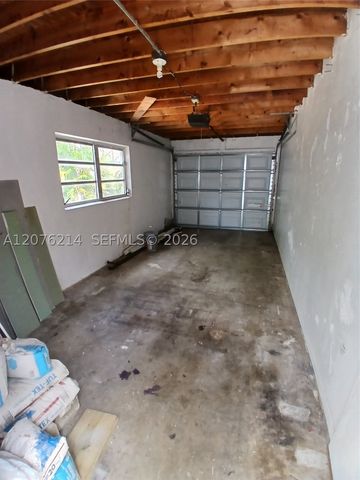 539 S Rainbow Dr 539, Hollywood, FL 33021