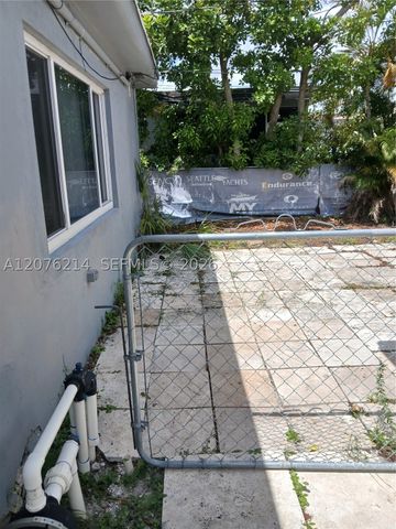 539 S Rainbow Dr 539, Hollywood, FL 33021