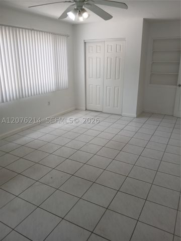 539 S Rainbow Dr 539, Hollywood, FL 33021