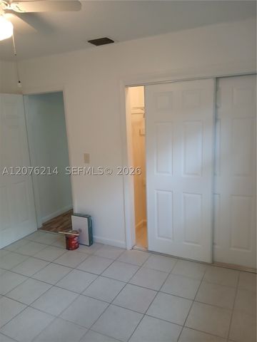 539 S Rainbow Dr 539, Hollywood, FL 33021