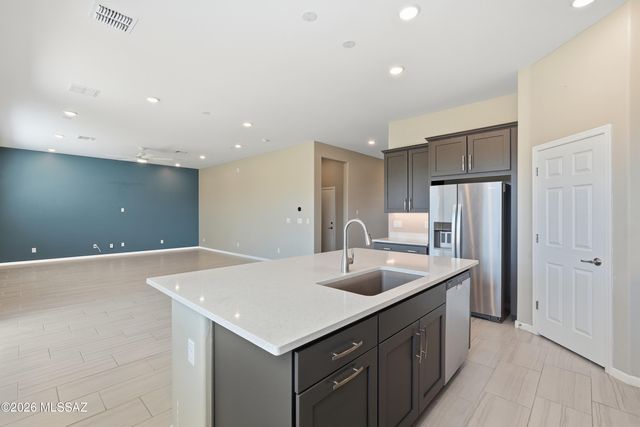 10613 W Whitehall Drive, Marana, AZ 85653