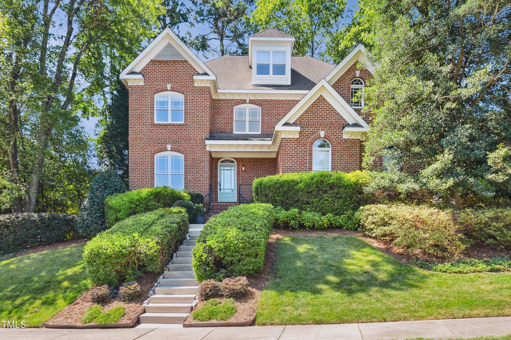5639 Bennettwood Court, Raleigh, NC 27612