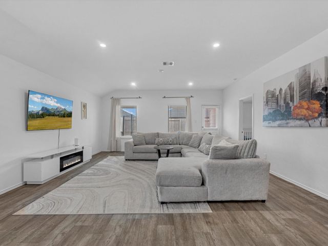 7302 Plains Lodge Lane, Richmond, TX 77469