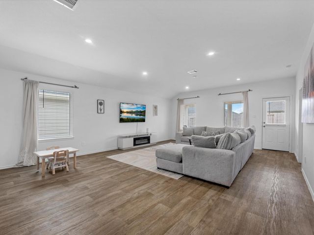 7302 Plains Lodge Lane, Richmond, TX 77469