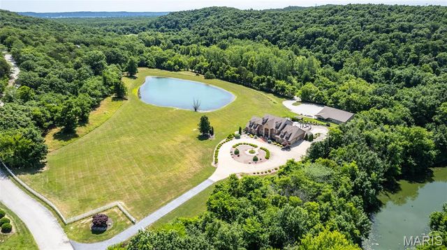 284 Clermont Drive, Festus, MO 63028