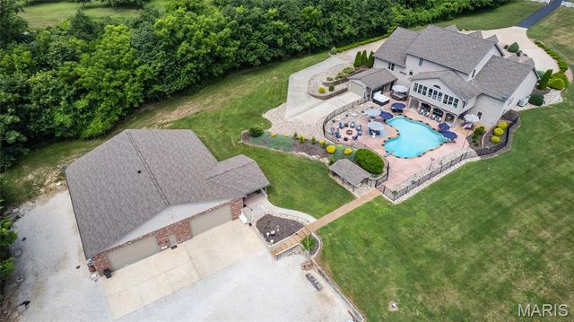 284 Clermont Drive, Festus, MO 63028
