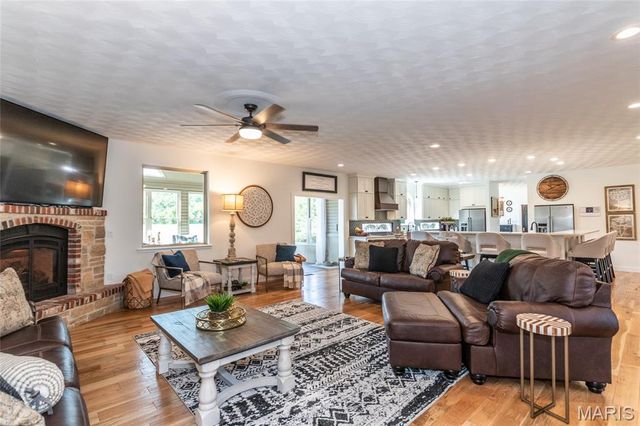 284 Clermont Drive, Festus, MO 63028