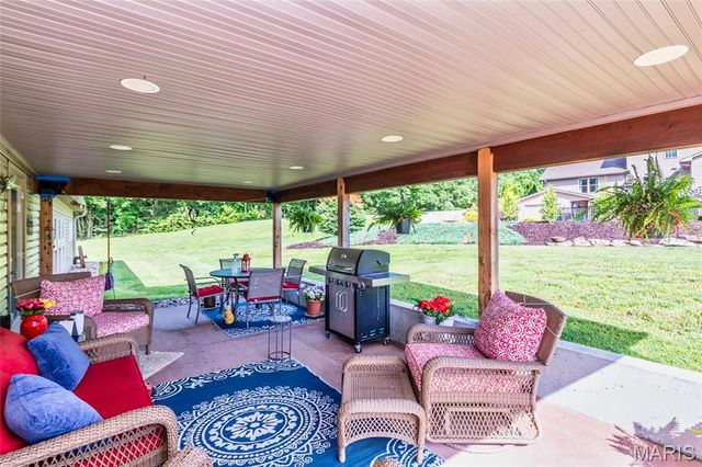 284 Clermont Drive, Festus, MO 63028