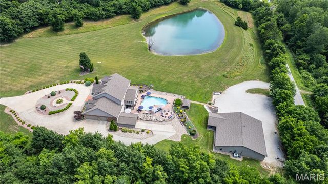 284 Clermont Drive, Festus, MO 63028