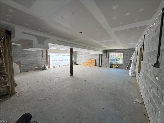 3901 Seaford RD, Seaford, VA 23696