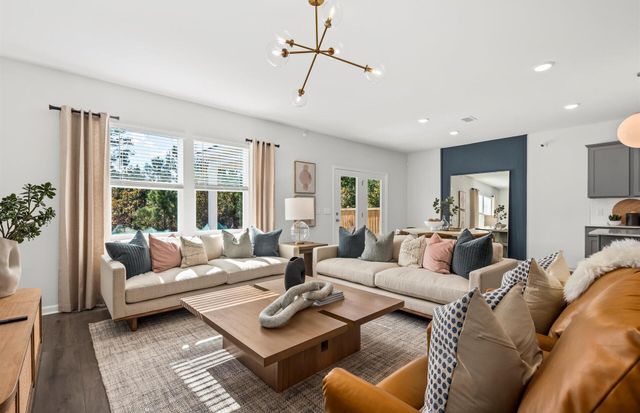 740 Meadowbrook Lane, Summerville, SC 29486