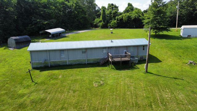 3130 Harris Cir, Palmyra, TN 37142