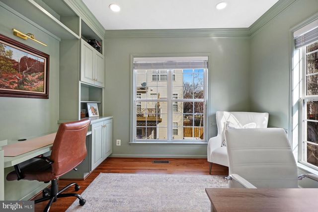 2412 GRETTER PL, Alexandria, VA 22311